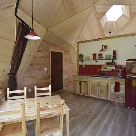 فيلا Natahala Glamping Red Dome #23 Topton المظهر الخارجي الصورة