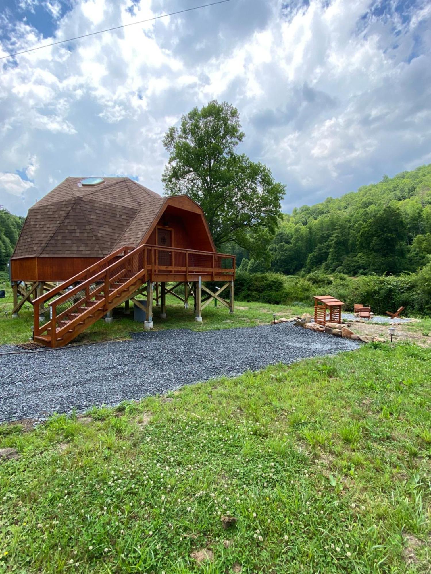 فيلا Natahala Glamping Red Dome #23 Topton المظهر الخارجي الصورة