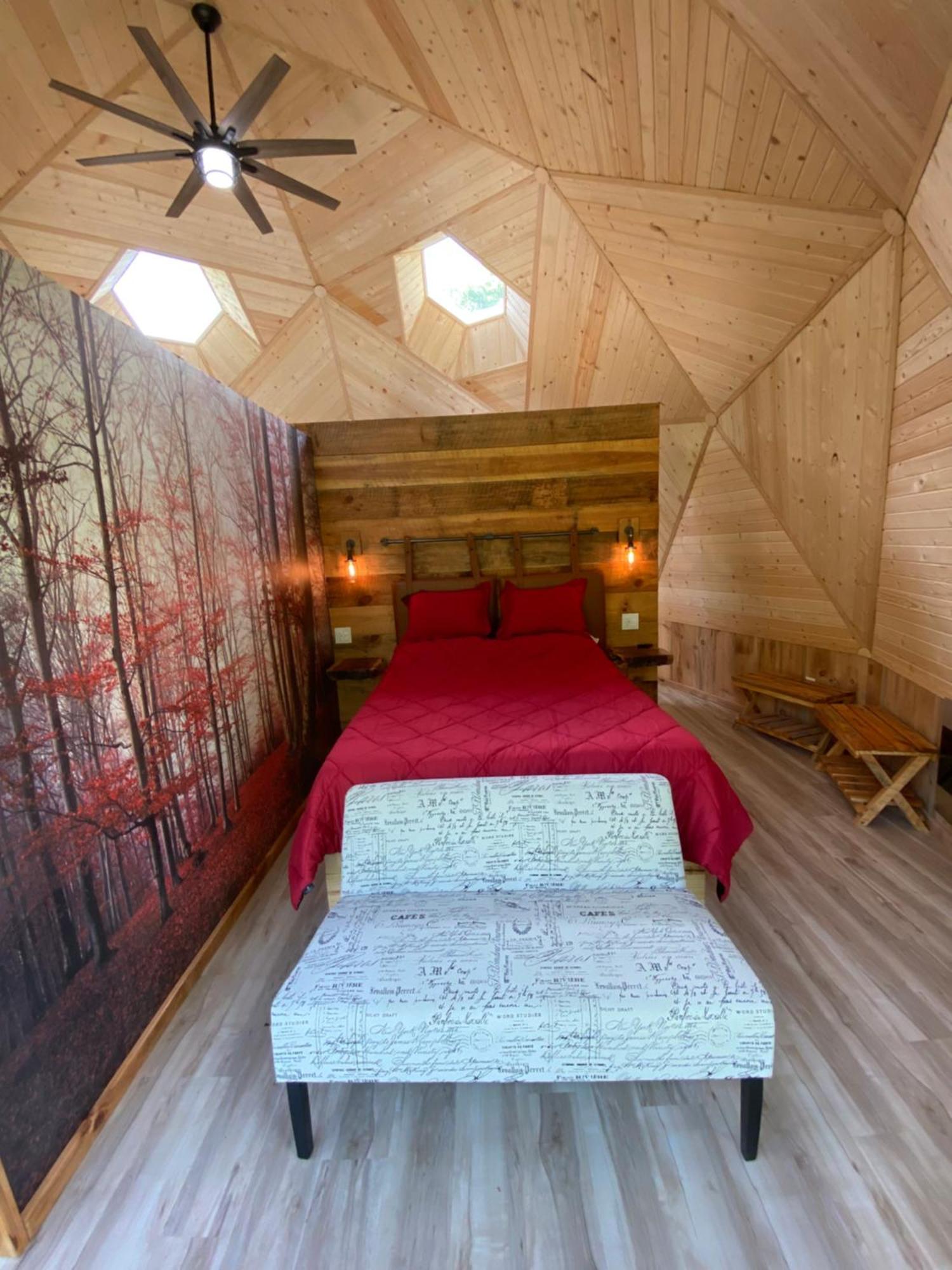 فيلا Natahala Glamping Red Dome #23 Topton المظهر الخارجي الصورة