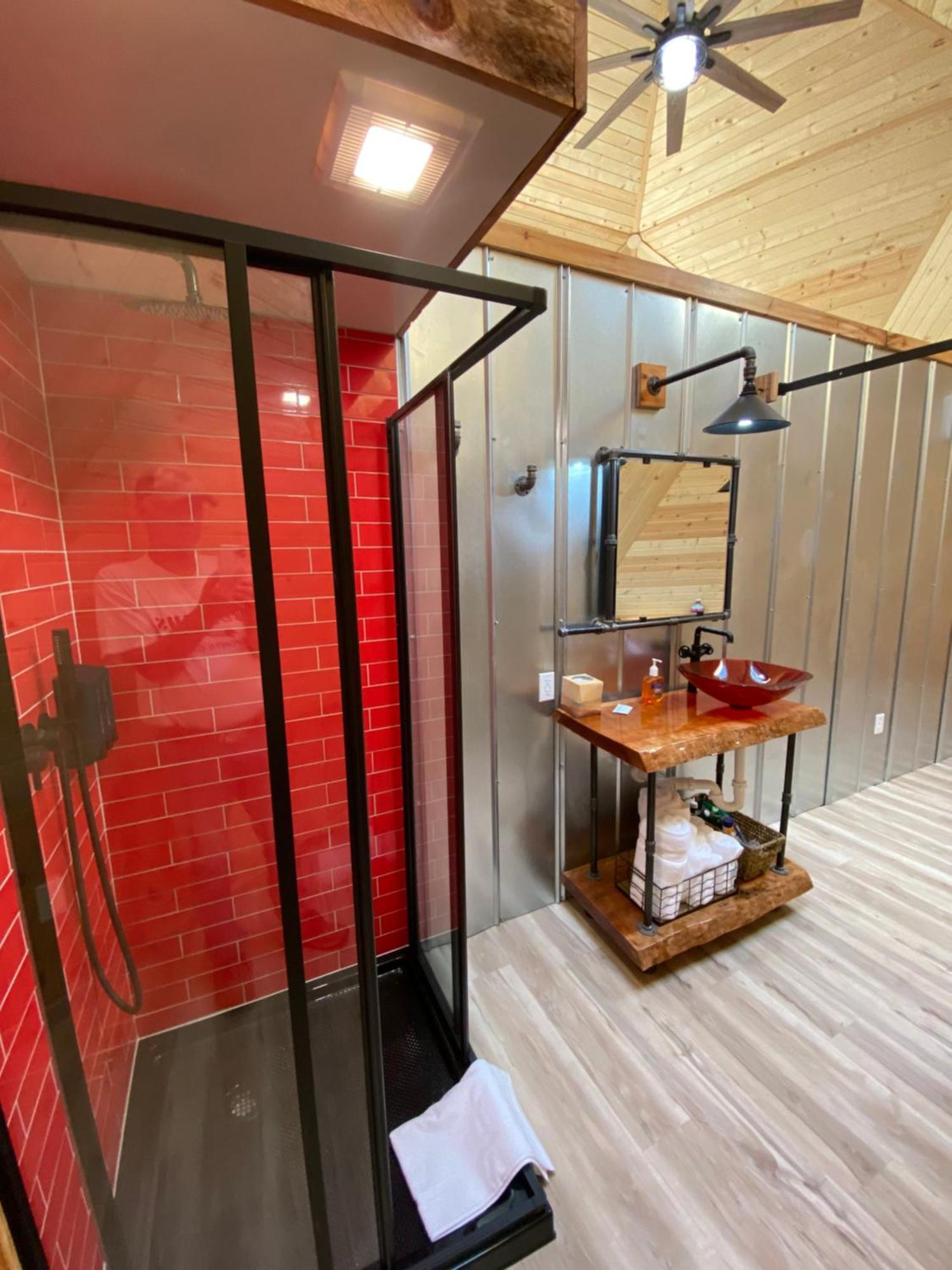 فيلا Natahala Glamping Red Dome #23 Topton المظهر الخارجي الصورة